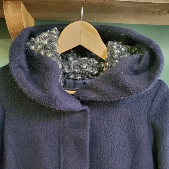Cloche | Wool Coat - Picture 7 of 7